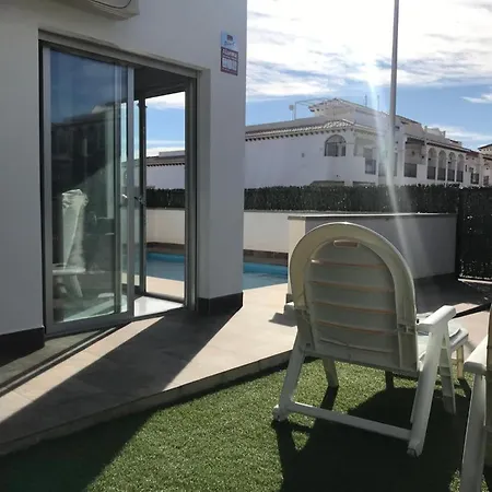 Luxury - Private Pool - Wifi - Solarium