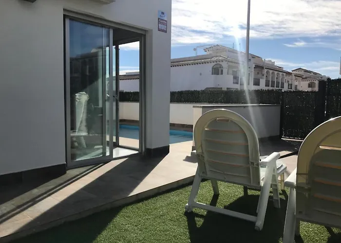 Luxury - Private Pool - Wifi - Solarium